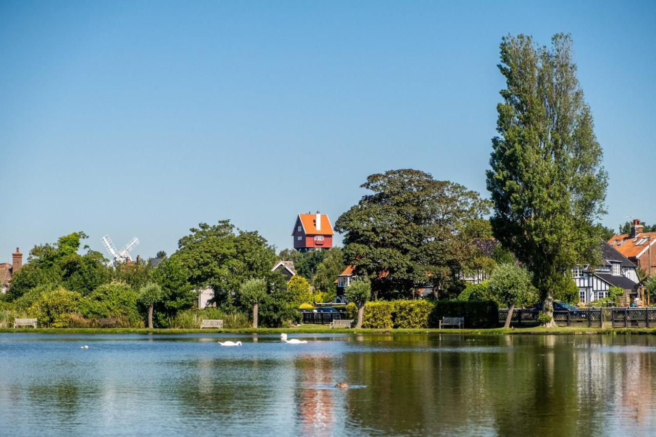 Regatta - A Lakeview Apartment In Thorpeness - Aldeburgh Coastal Cottages Ngoại thất bức ảnh